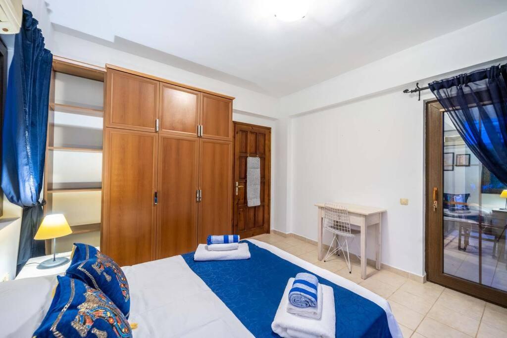 Azure Apartment With Sea View In คัลคัน ภายนอก รูปภาพ