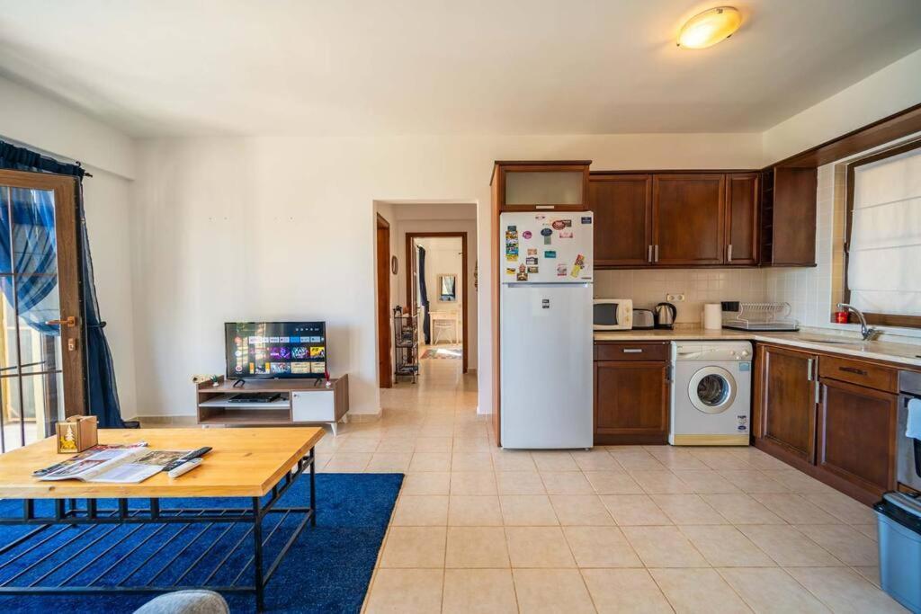 Azure Apartment With Sea View In คัลคัน ภายนอก รูปภาพ